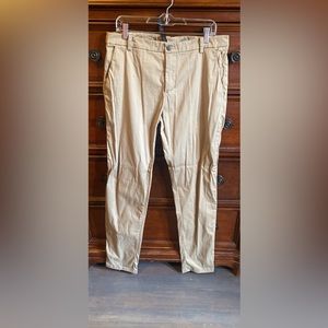 Lululemon Commission Slim Pant